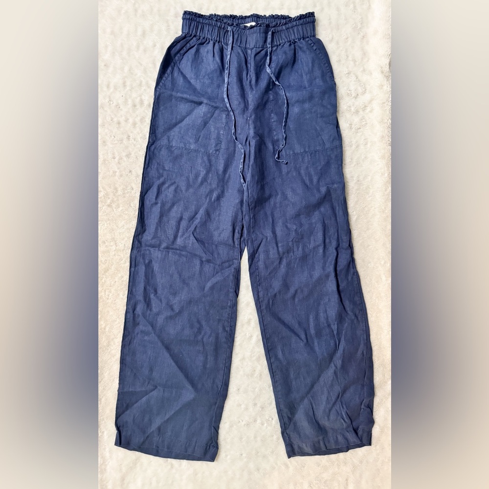 Michael Stars
Jules High Rise Loose Wide Leg Linen Pant in navy - Picture 5 of 12